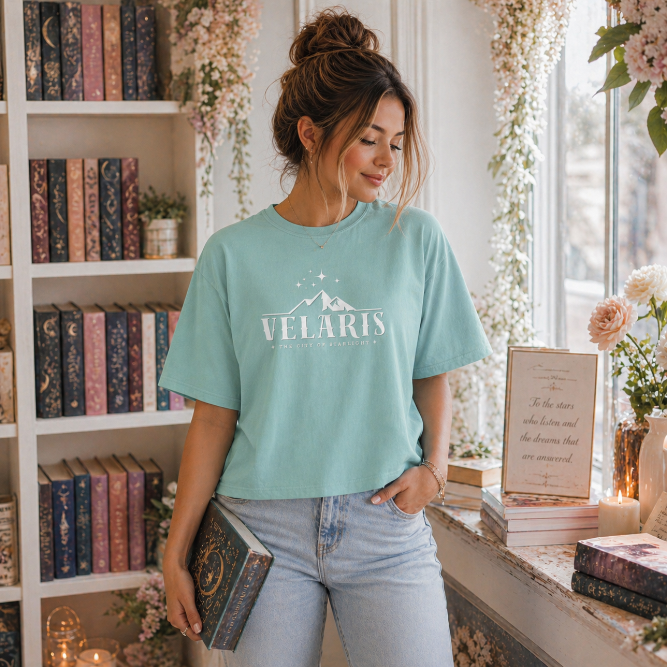 Velaris City of Starlight Women's Boxy Tee